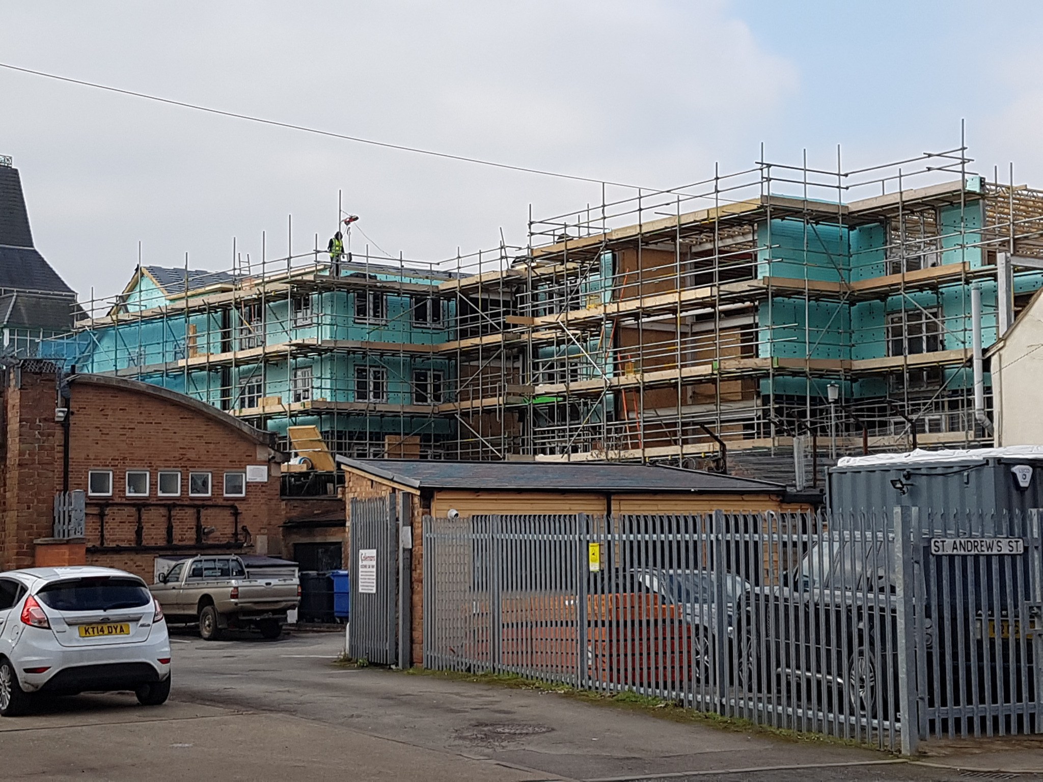 External envelope works at Imperial Place
